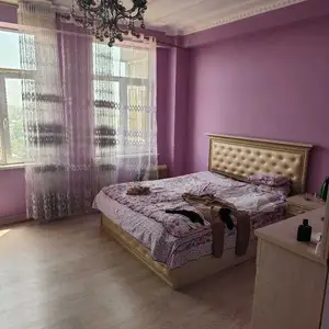 2-комн. квартира, 12 этаж, 70м², Шохмансур