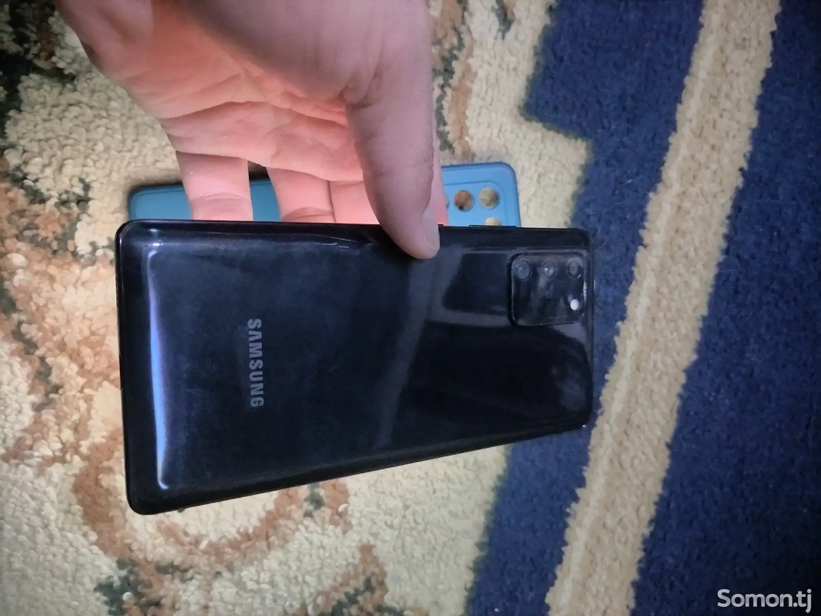 Samsung Galaxy S10 Lite-1