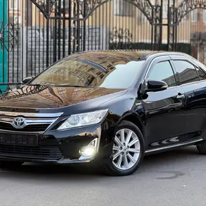 Toyota Camry, 2012