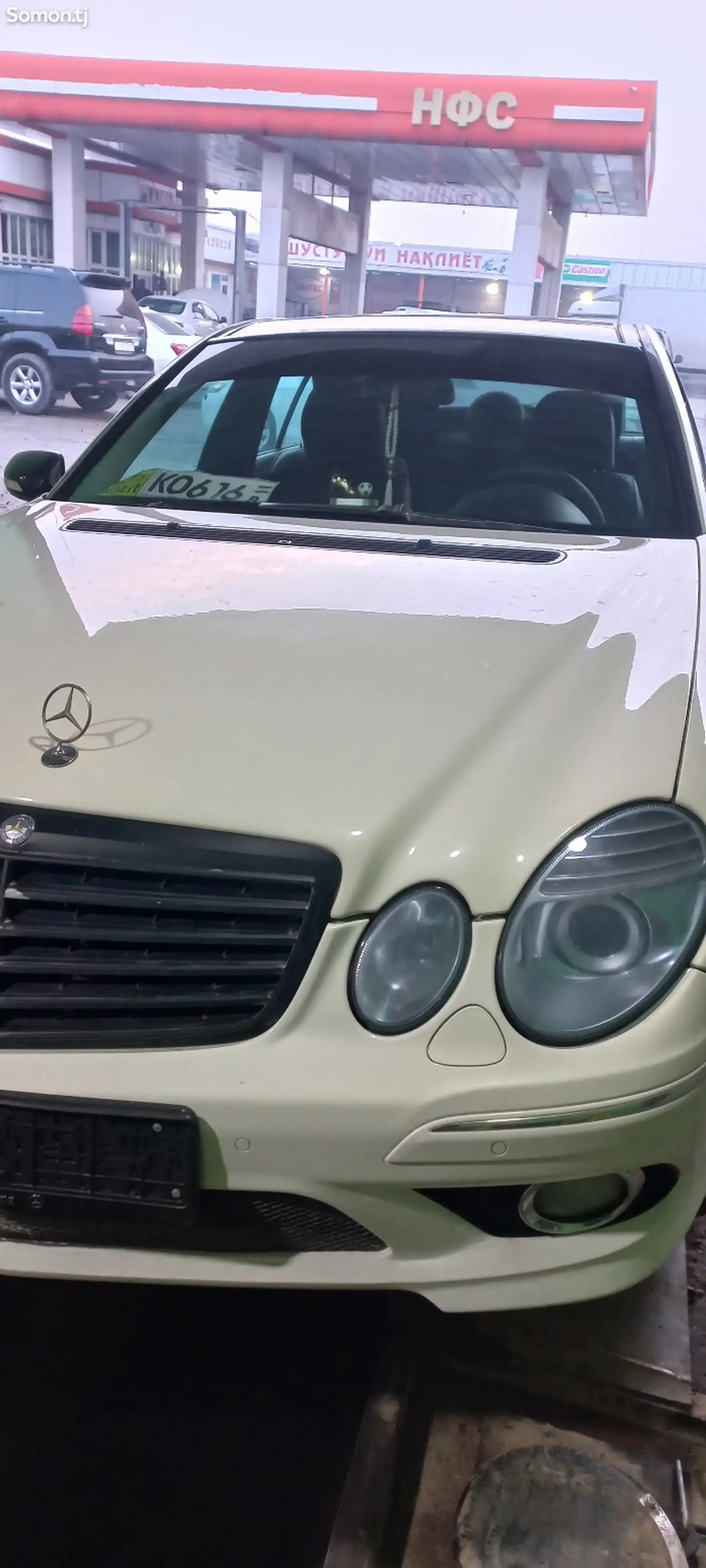 Mercedes-Benz E class, 2009-1