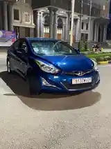 Hyundai Elantra, 2016-5