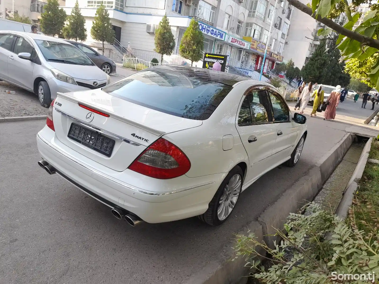 Mercedes-Benz E class, 2008-3