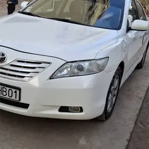 Toyota Camry, 2008