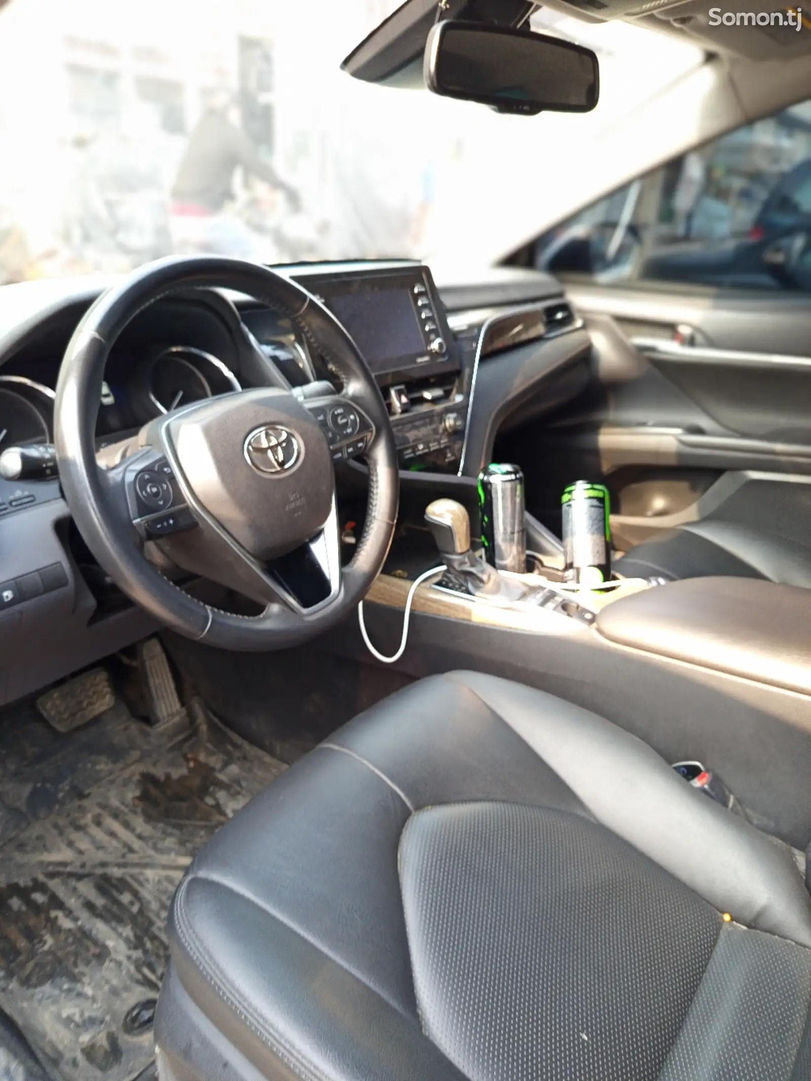 Toyota Camry, 2018-1