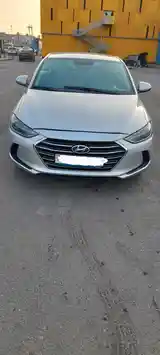 Hyundai Elantra, 2017-5