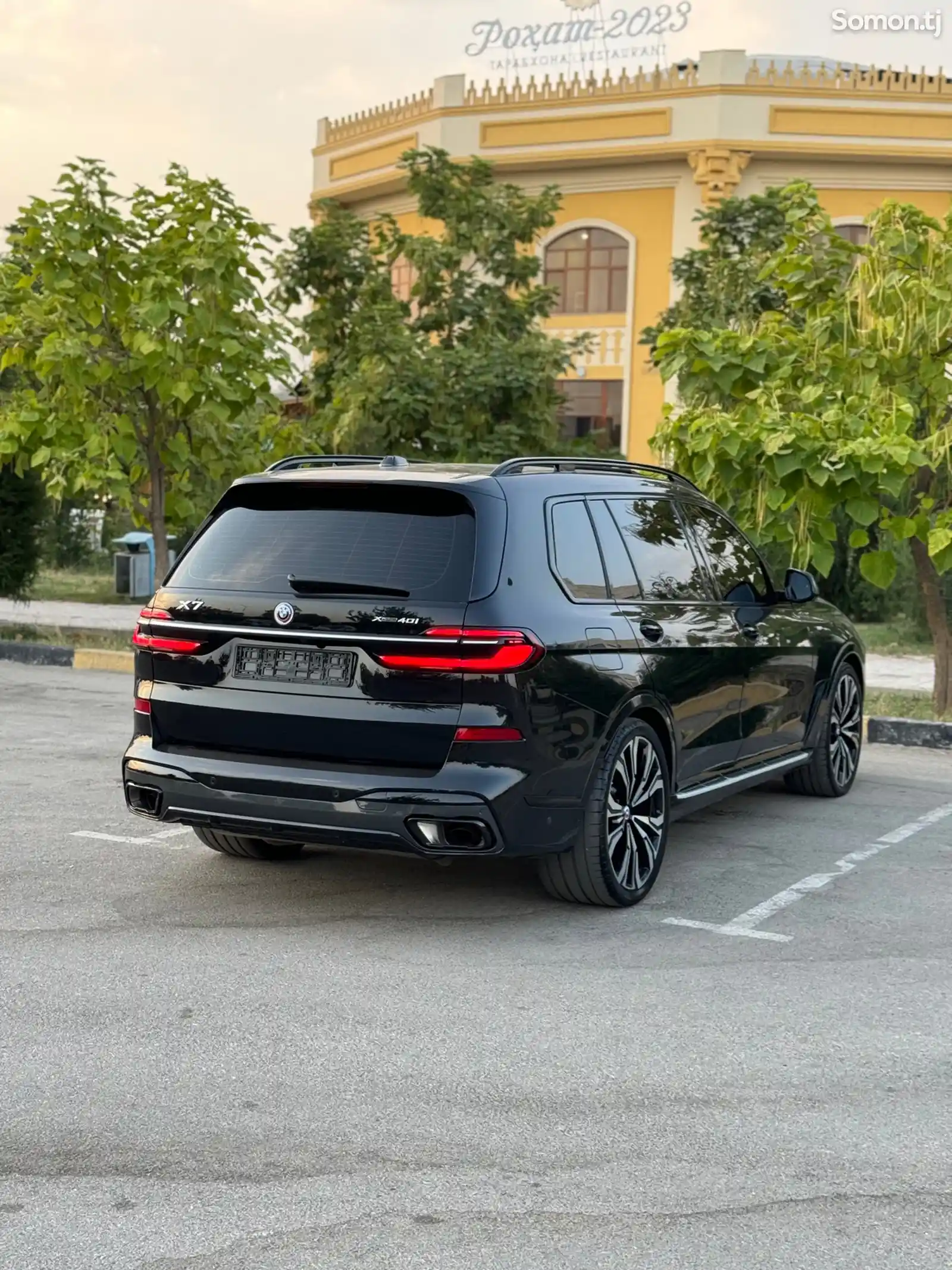 BMW X7, 2023-5