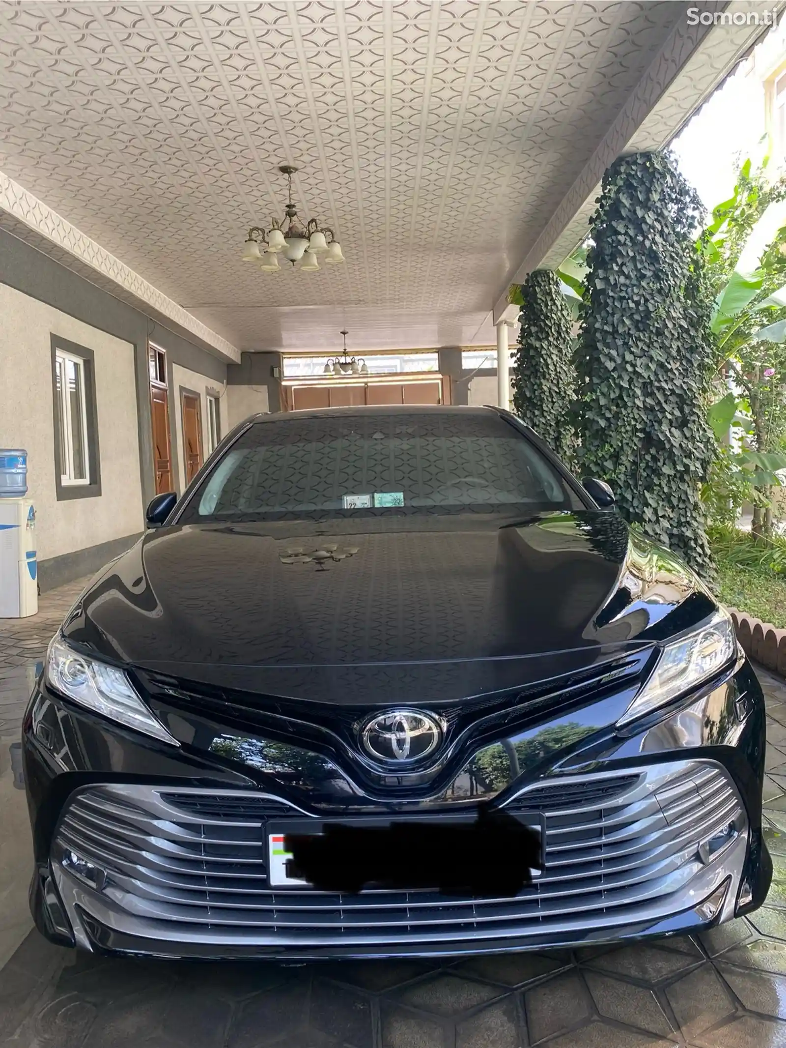 Toyota Camry, 2018-1