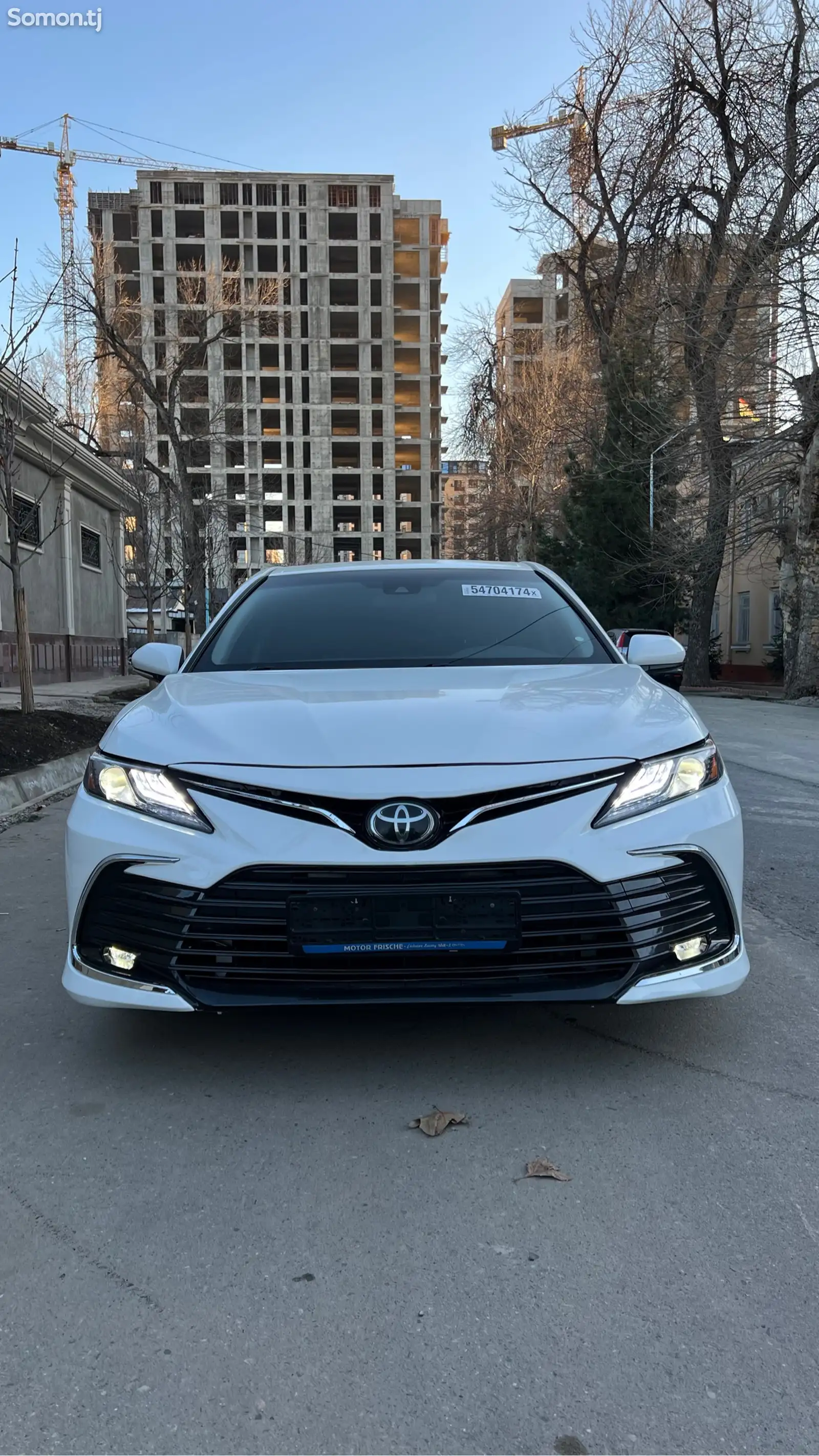 Toyota Camry, 2018-1