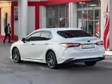 Toyota Camry, 2018-9