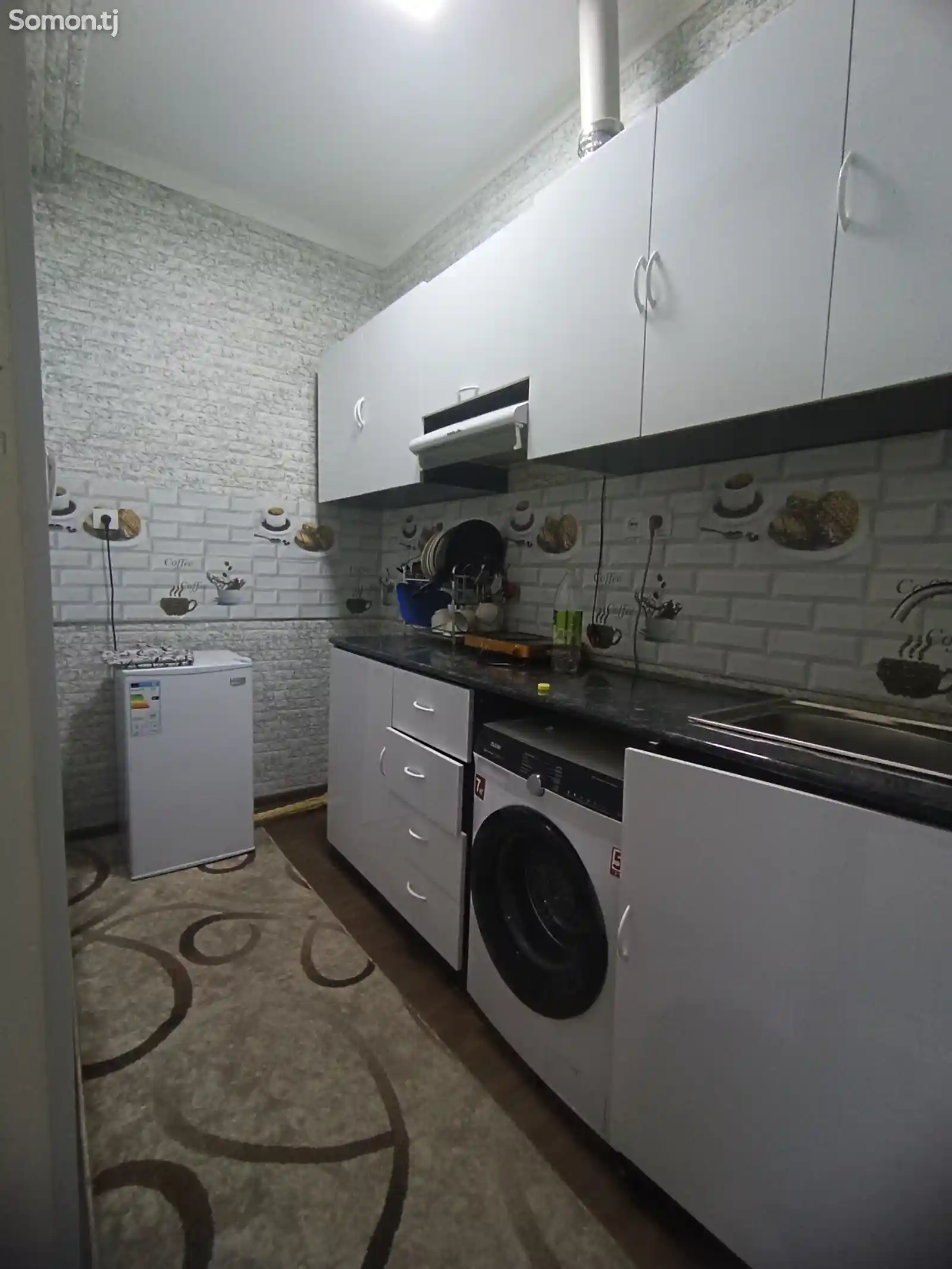 2-комн. квартира, 16 этаж, 60м², Сомони-7