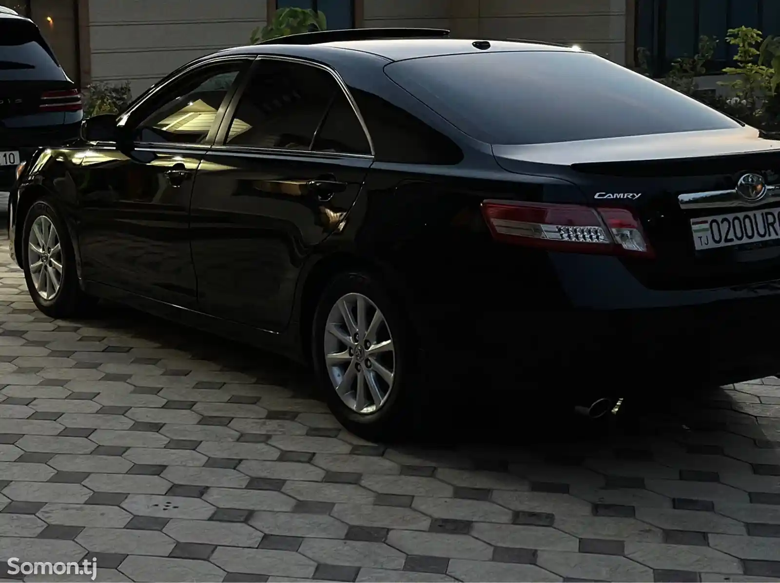 Toyota Camry, 2010-2