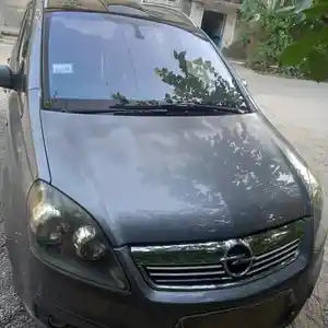 Opel Zafira, 2006