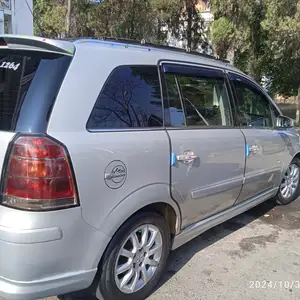 Opel Zafira, 2008