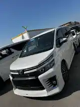 Toyota Voxy, 2014-6