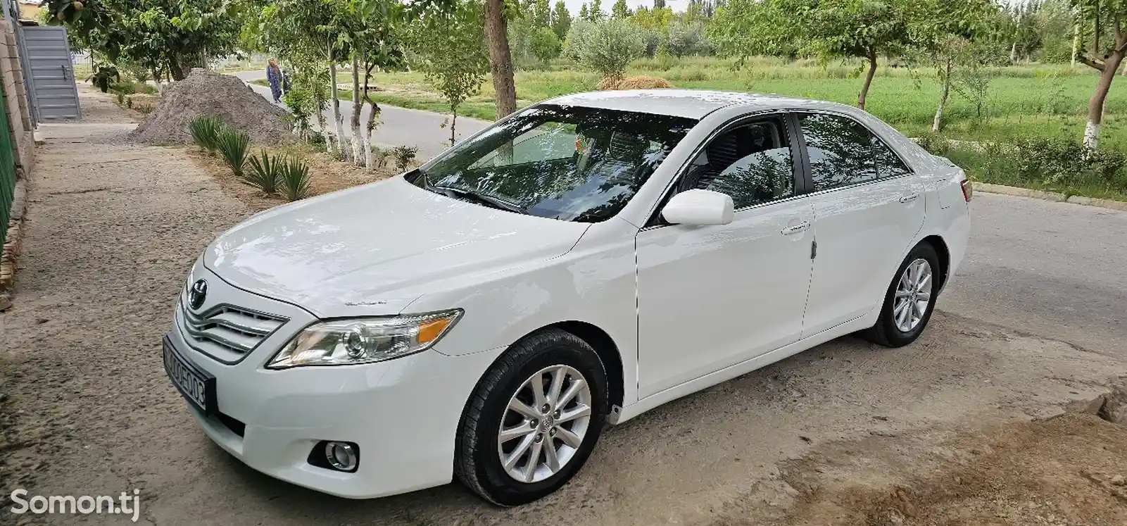 Toyota Camry, 2010-1