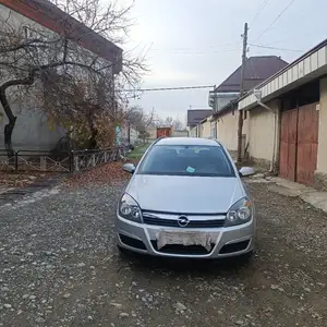 Opel Astra H, 2006