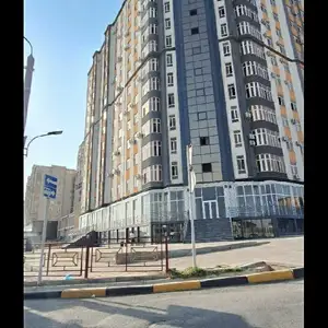 3-комн. квартира, 6 этаж, 65м², 102 мкр