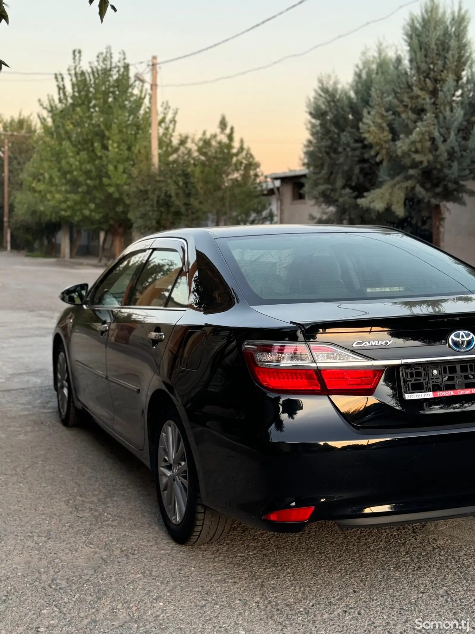 Toyota Camry, 2015-10