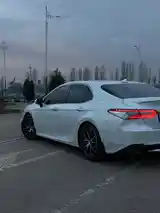 Toyota Camry, 2019-3