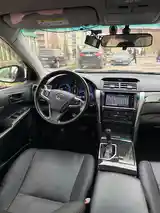 Toyota Camry, 2016-9