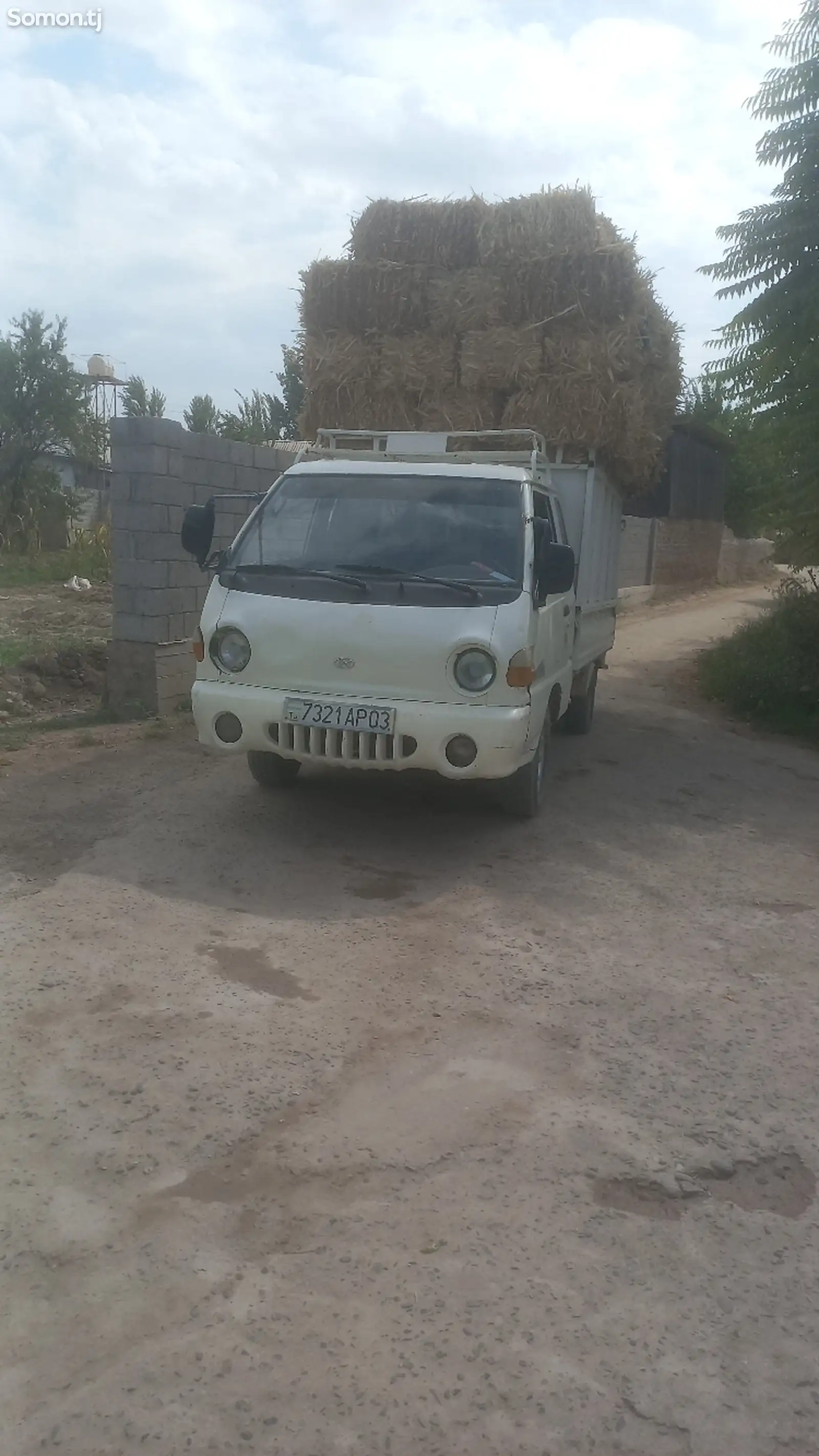 Бортовой автомобиль Hyundai Porter, 2002-1