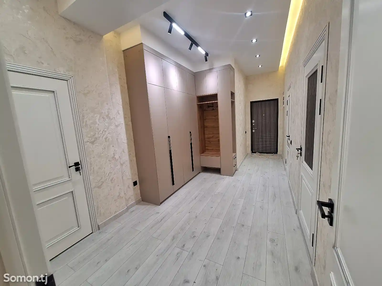 2-комн. квартира, 6 этаж, 68 м², ул. Борбад-1