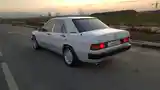 Mercedes-Benz W124, 1989-2