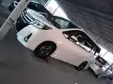 Toyota Noah, 2014-2