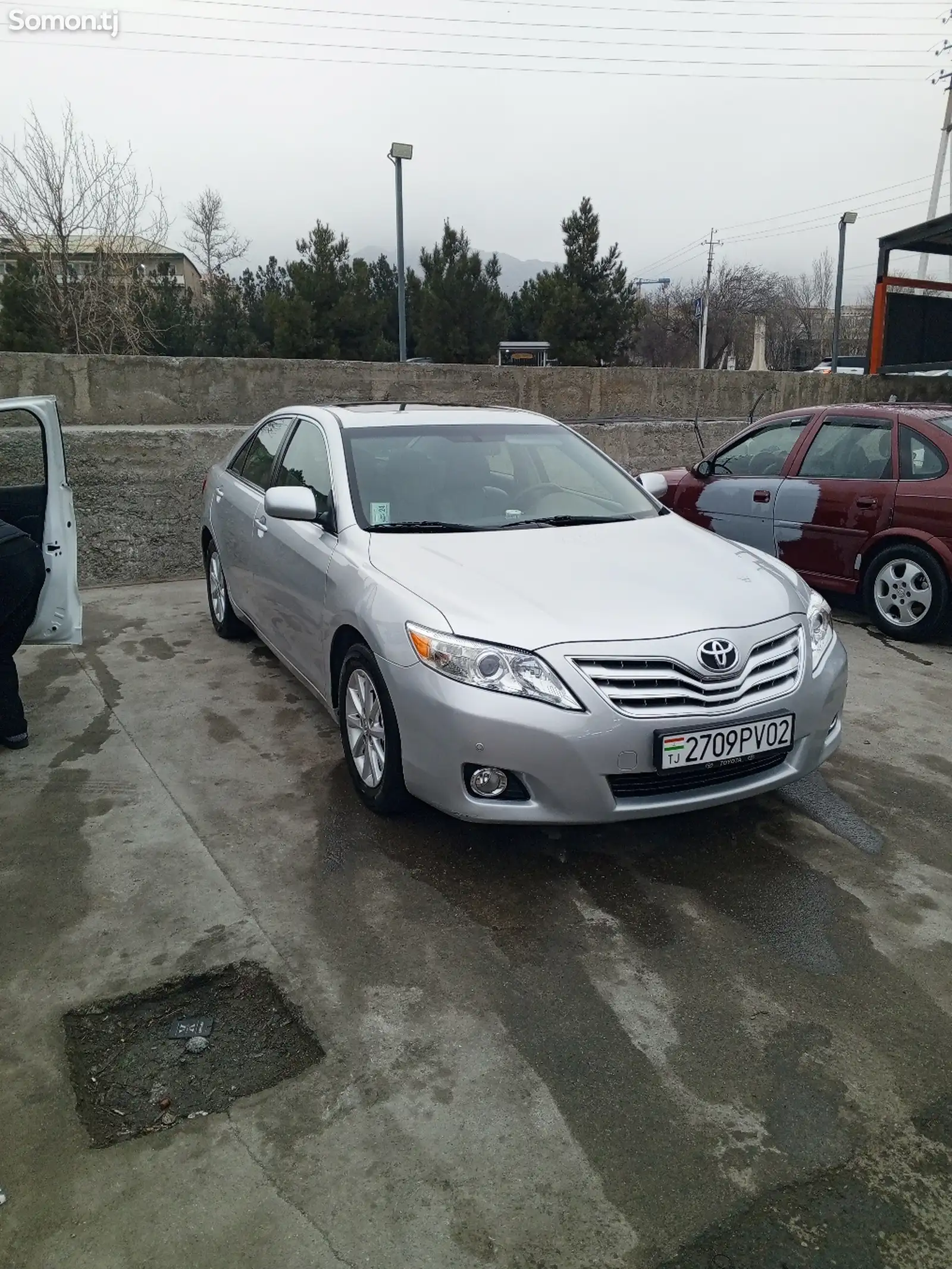 Toyota Camry, 2010-1