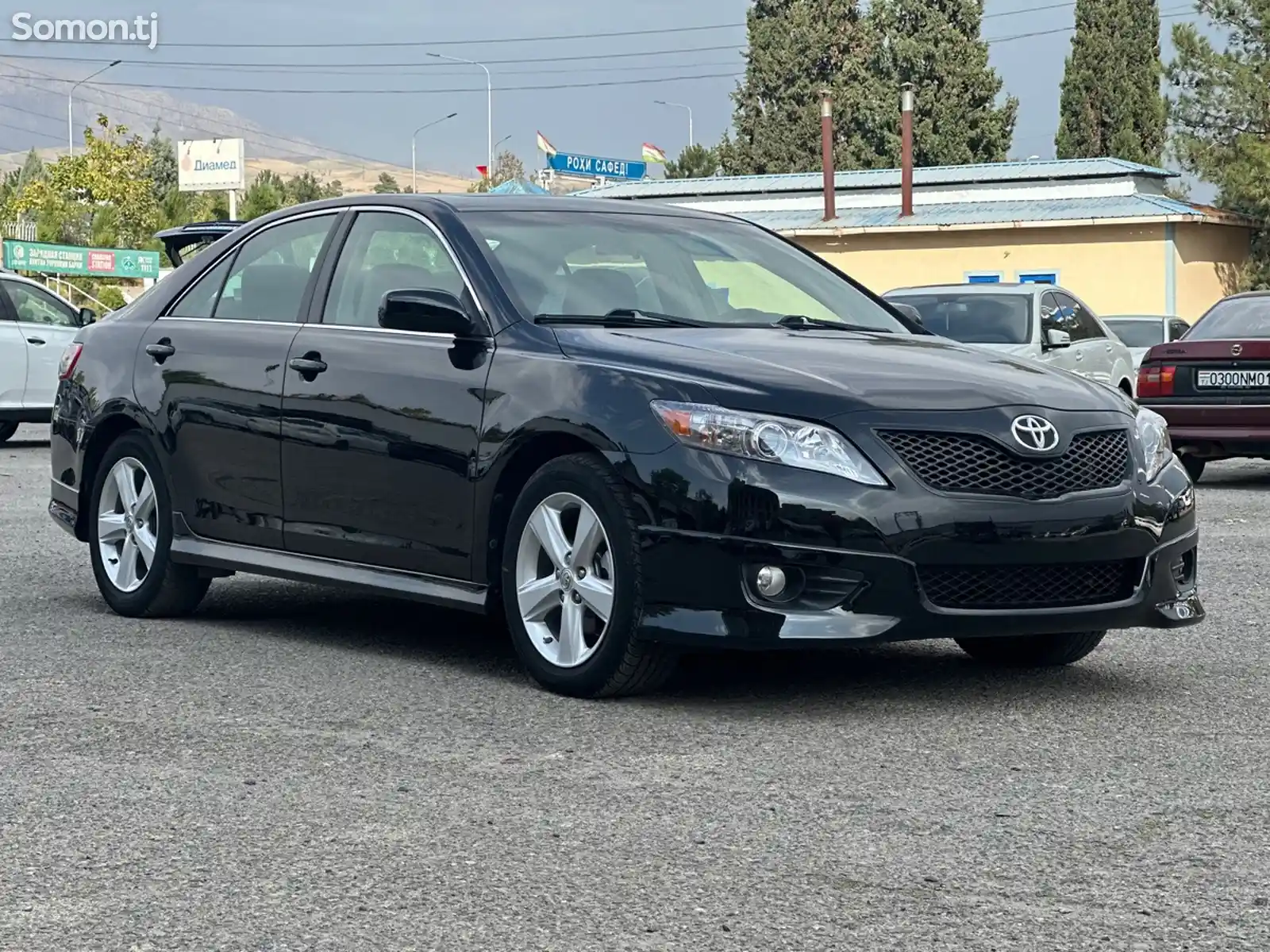 Toyota Camry, 2010-4