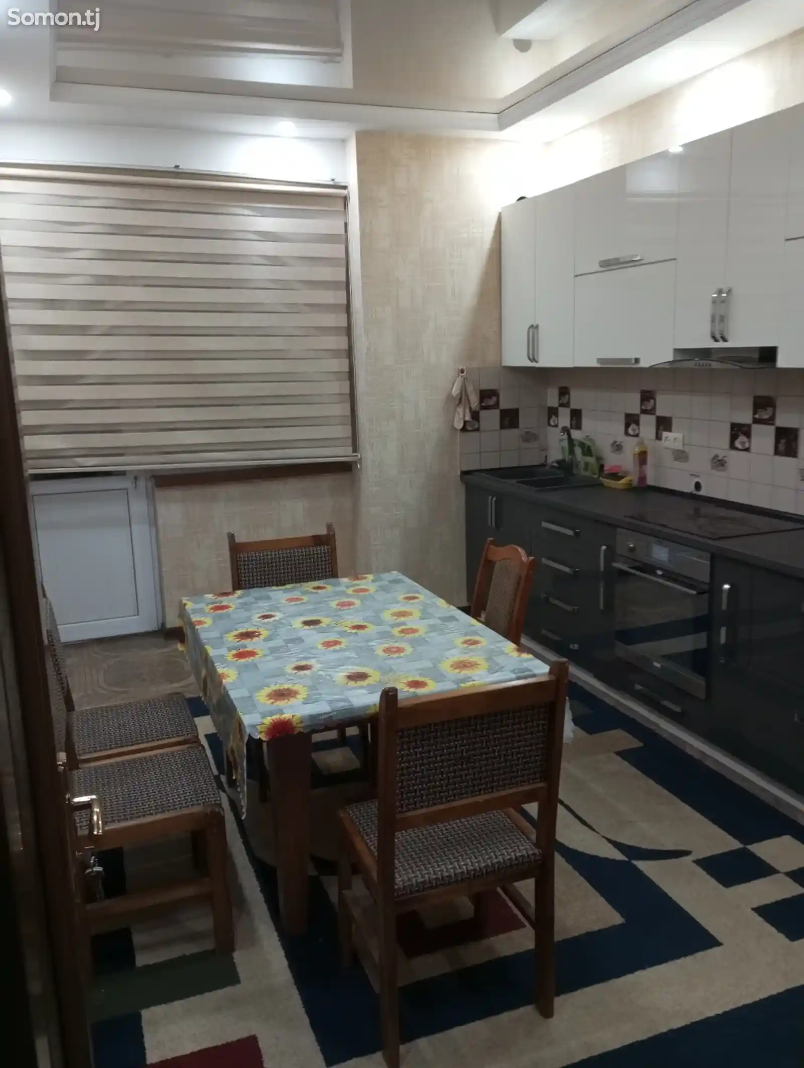 3-комн. квартира, 3 этаж, 110м², Северный, ул. Карамова-14