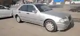 Mercedes-Benz C class, 2000-4