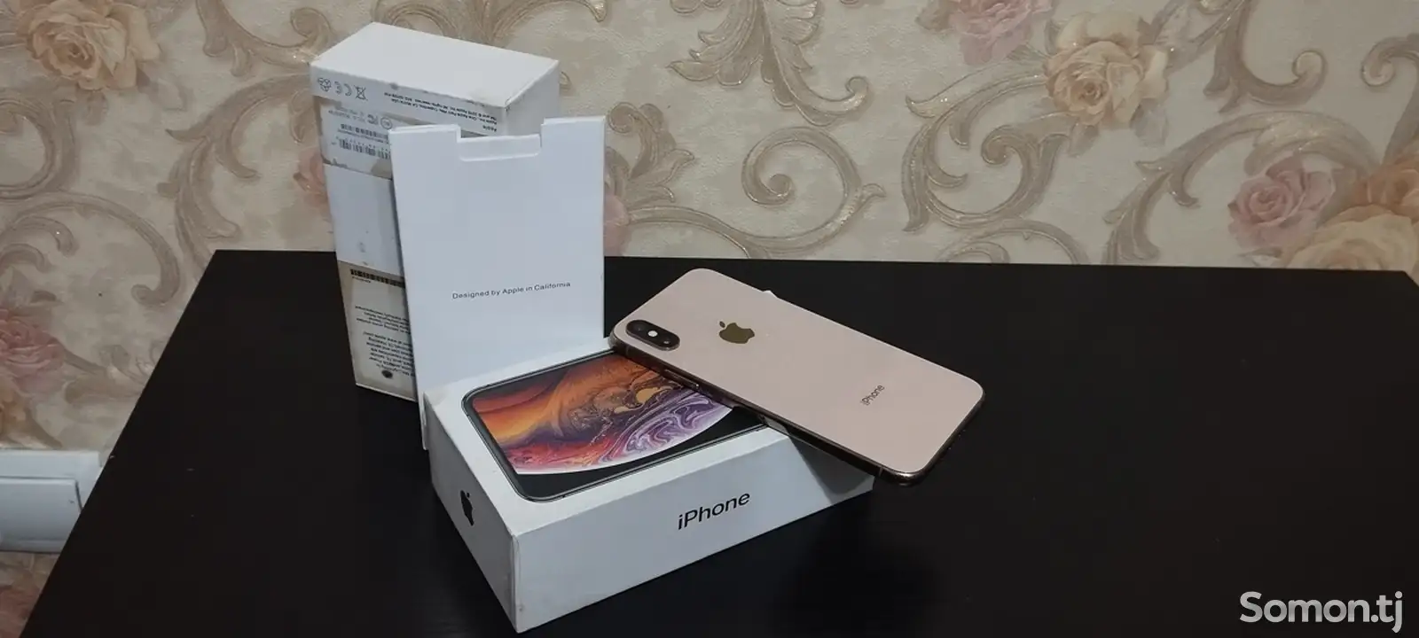 Apple iPhone Xs, 64 gb, Gold-1