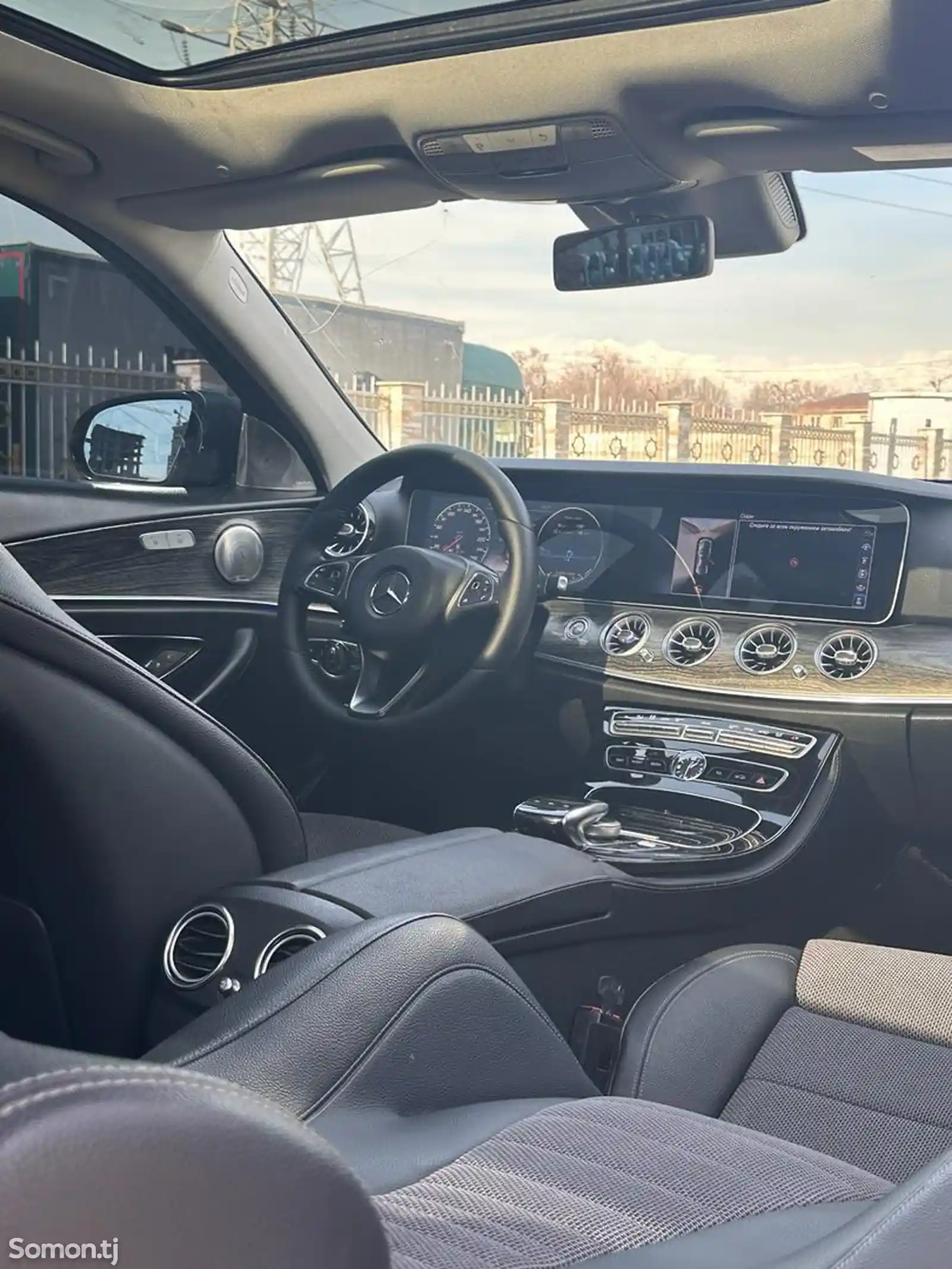 Mercedes-Benz E class, 2017-4