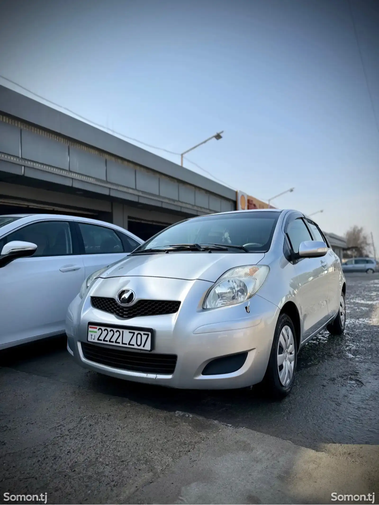 Toyota Vitz, 2010-1