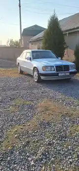 Mercedes-Benz W124, 1990-4