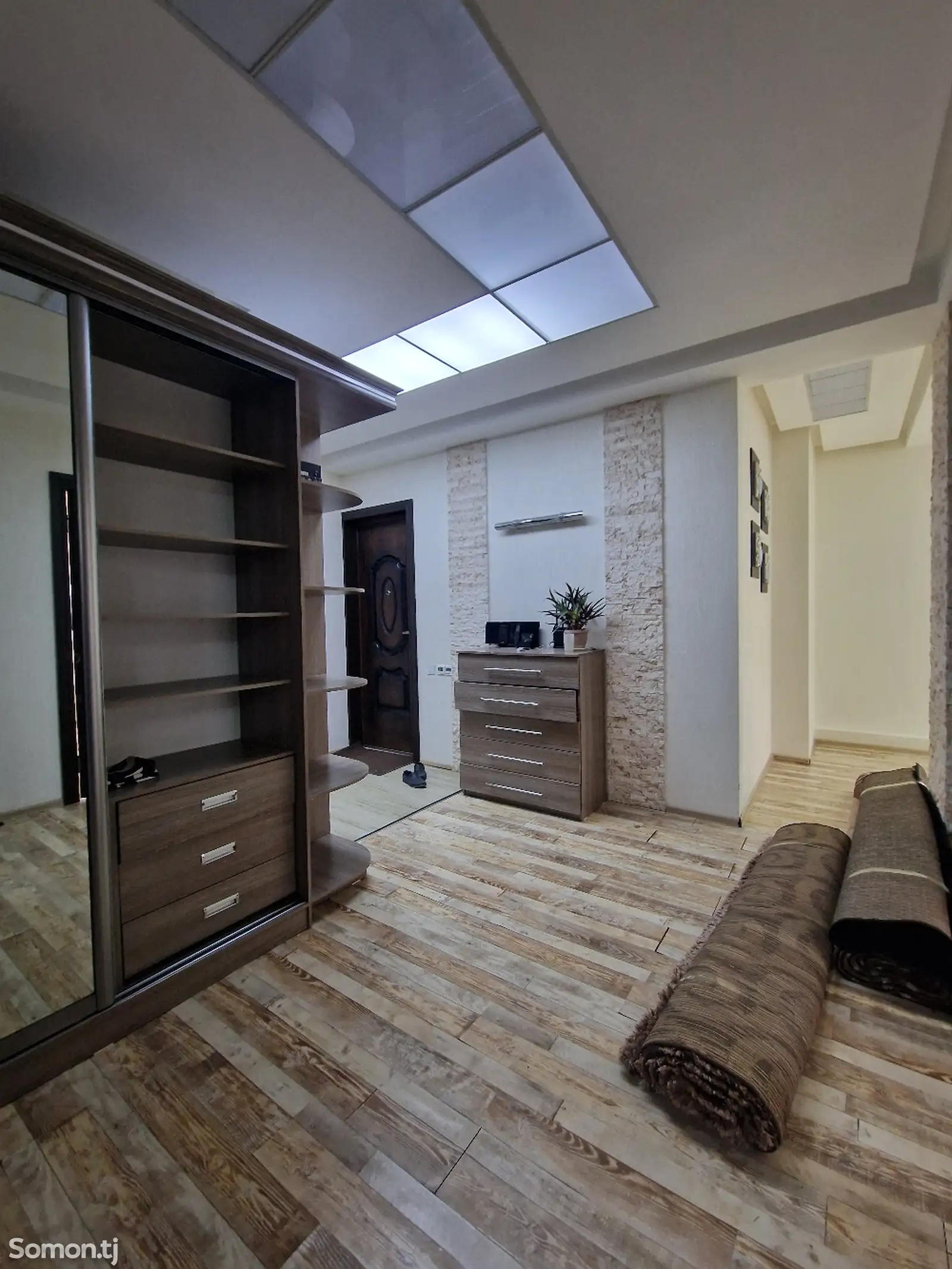 3-комн. квартира, 9 этаж, 90 м², 92мкр-7