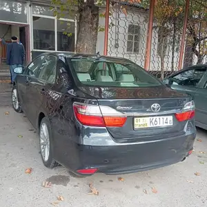 Toyota Camry, 2013