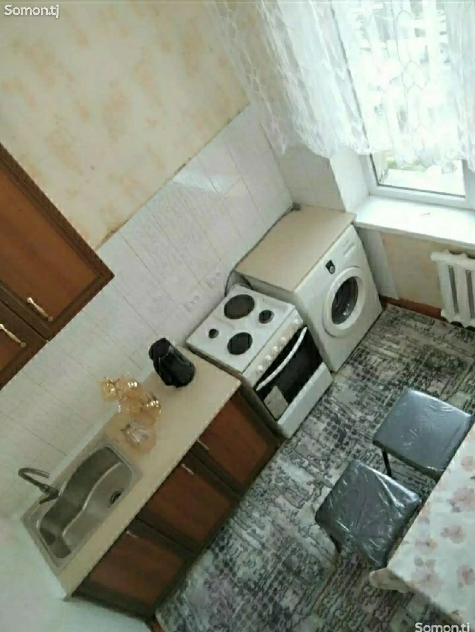 1-комн. квартира, 3 этаж, 30 м², Чойхонаи Рохат-1