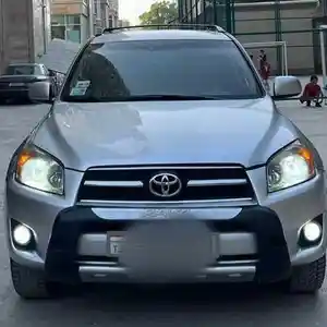 Toyota RAV 4, 2012