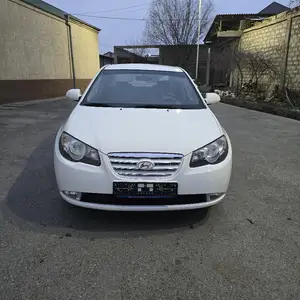 Hyundai Avante, 2010