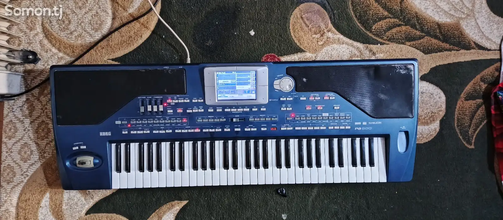 Синтезатор Yamaha Korg Pa 800-1