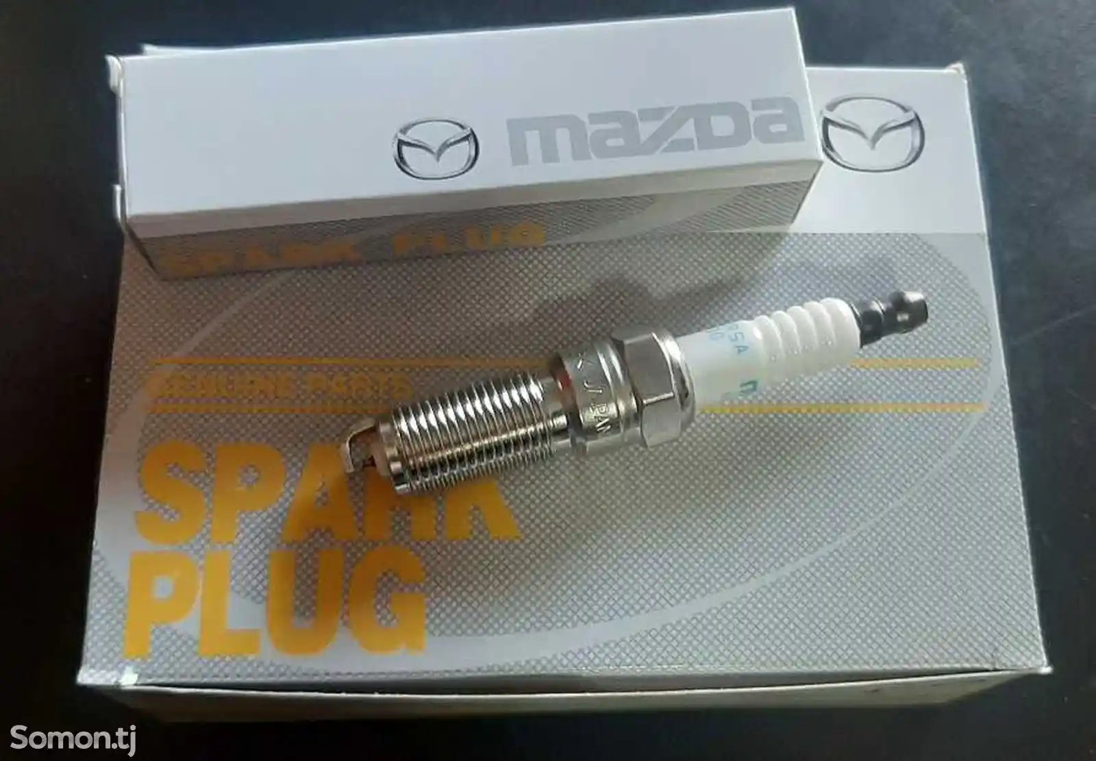 Свеча зажигания от Mazda-3
