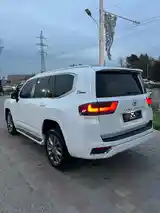 Toyota Land Cruiser, 2022-4