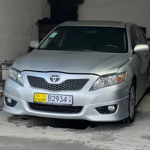 Toyota Camry, 2010