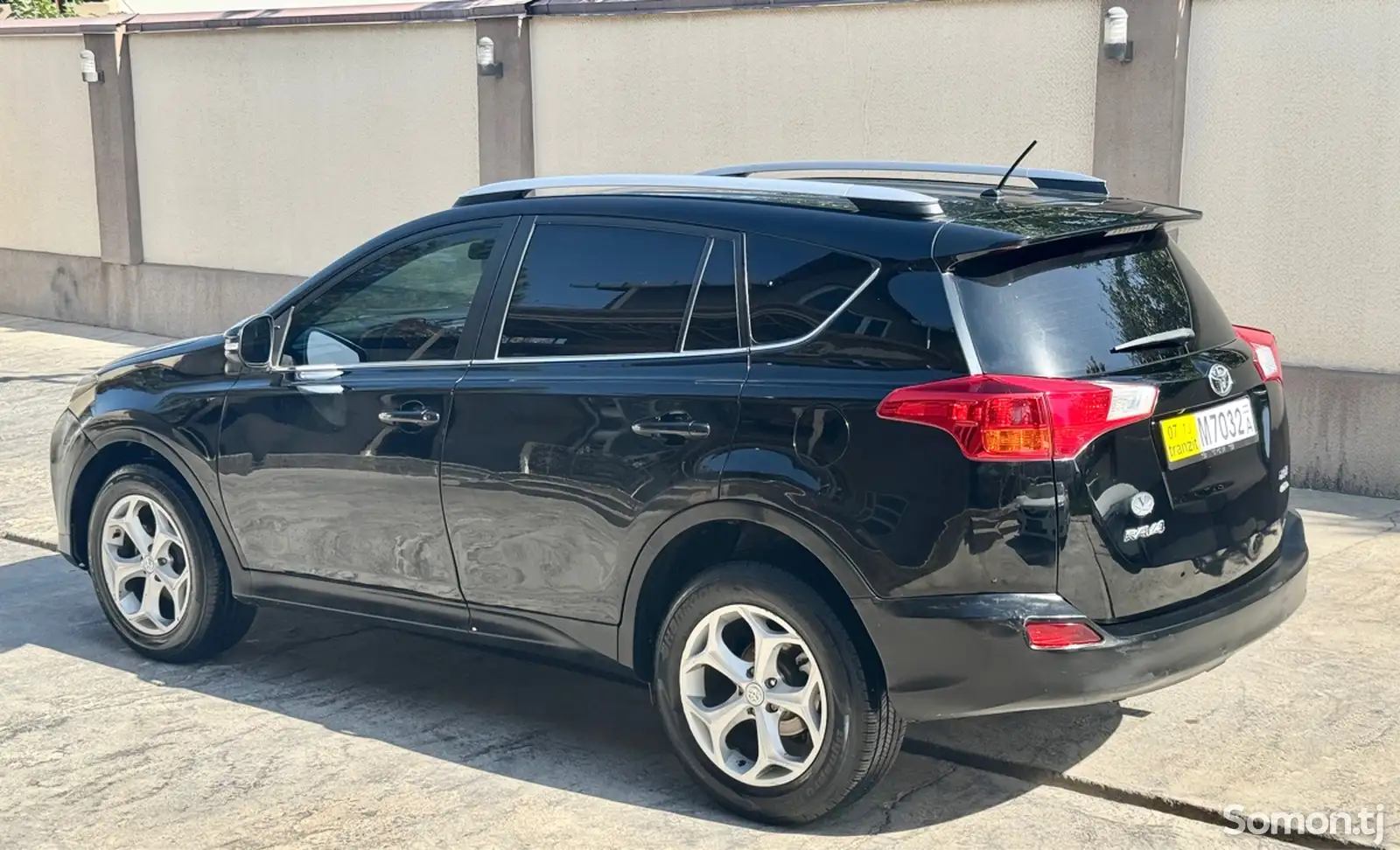 Toyota RAV 4, 2013-9