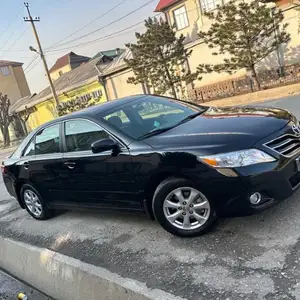 Toyota Camry, 2010