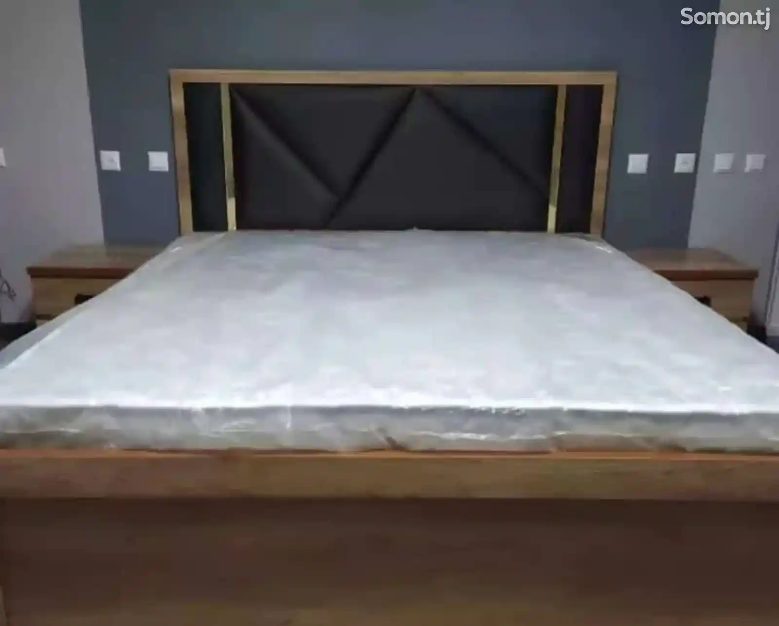 Кровать двуспальная-3