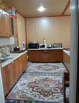 3-комн. квартира, 9 этаж, 100м², Зарафшон-12