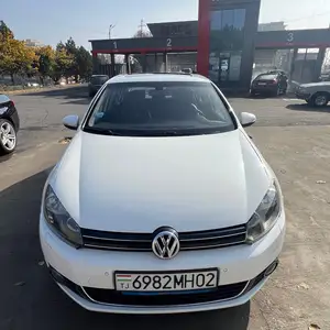 Volkswagen Golf, 2012